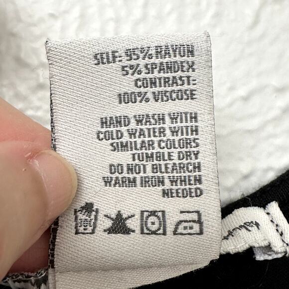 American Rag Black Embroidered Tank Top - Picture 9 of 9